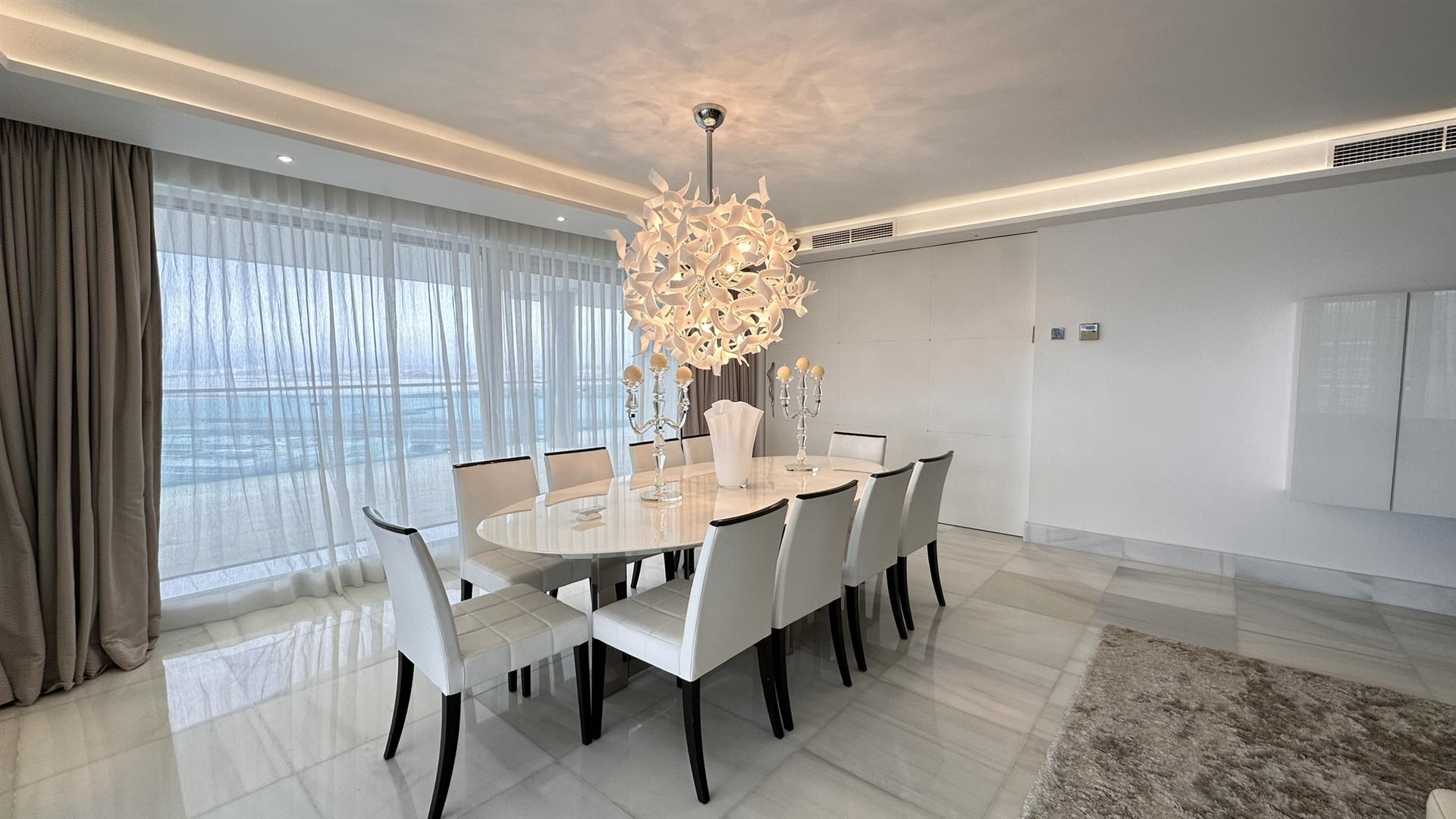 Image of Apartment - 1 Bedrooms - 1 Bathrooms for Sale in Royal Ocean Plaza-Gibraltar, Image 7